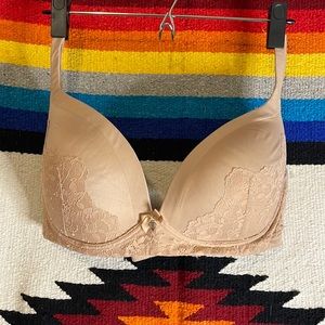 Victoria’s Secret Bra no-wire